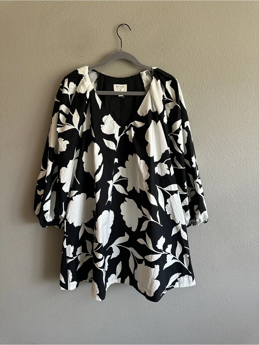Target x kate spade Black and White Floral Puff-Sleeve Mini Dress Medium